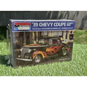 Monogram '39 Chevy Coupe Street Rod Model Kit #2719 1/24 Molded In Black New*